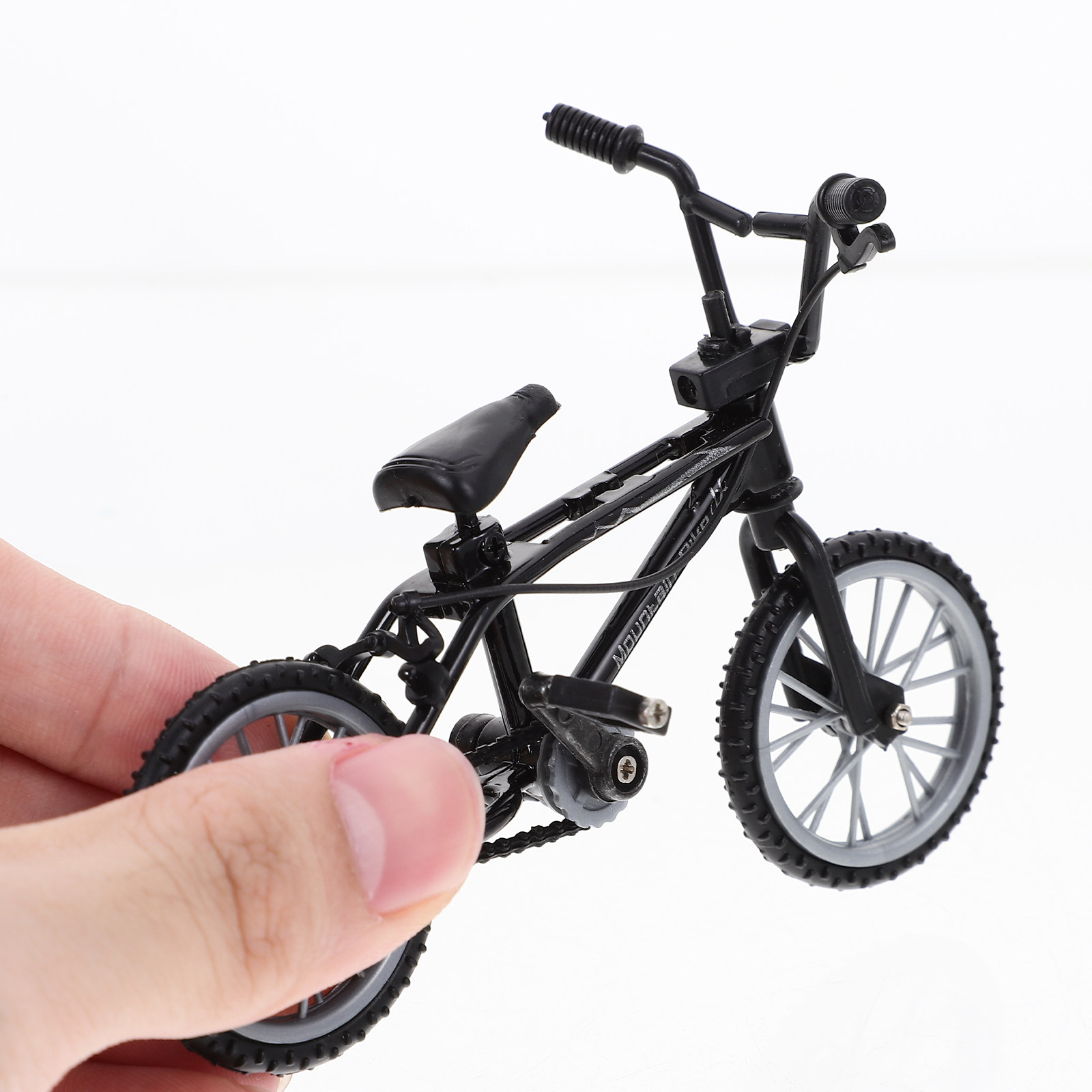 Mini modèle de vélo en métal a - Mountain Biking Europe avis et prix